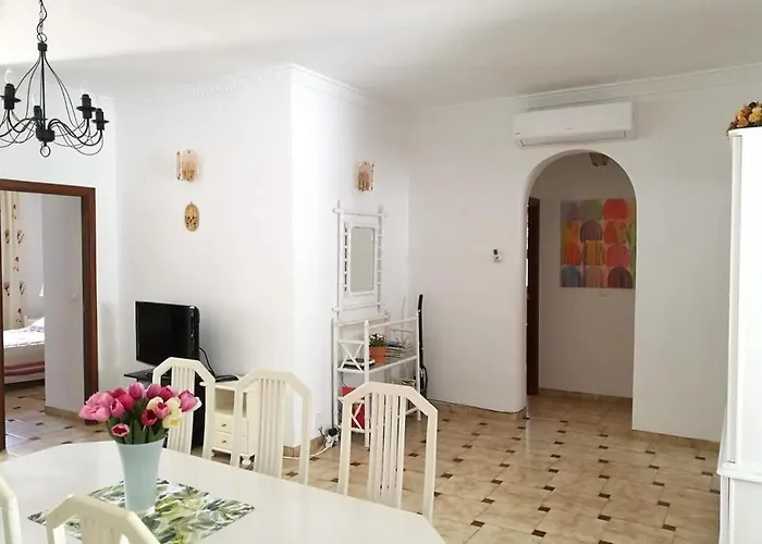 3 Bedroom Spacious Apartment Fuengirola